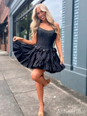 Elegant Black Strapless A-line Short Homecoming Dress with Bow Detailing, HD32780