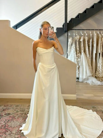 Elegant Strapless A-line Wedding Dress with Train, WD3119