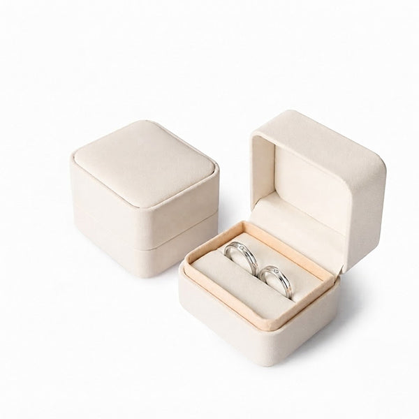 Square Leather Ring Box for Wedding and Proposal