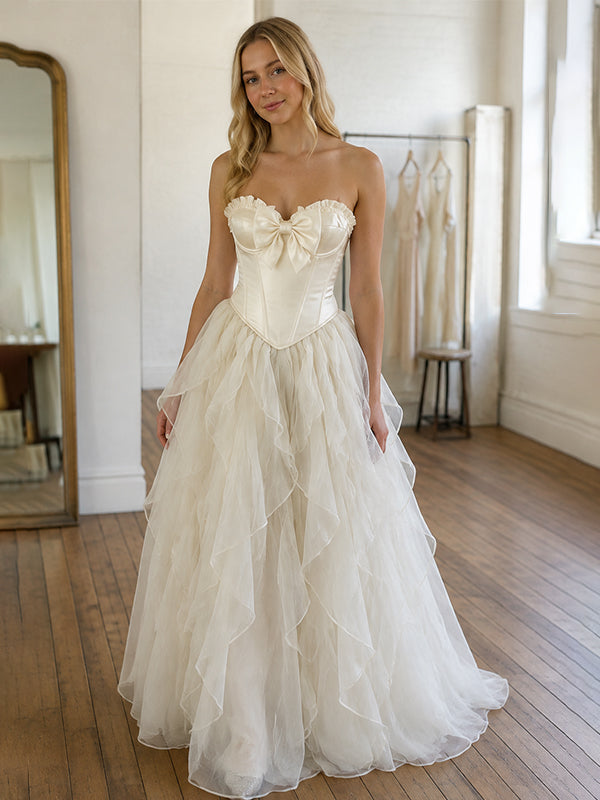 Elegant Ivory Bow Strapless A-line Tiered Tulle Wedding Dress, WD32232