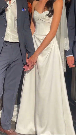 Elegant Strapless A-line Wedding Dress with Train, WD3119
