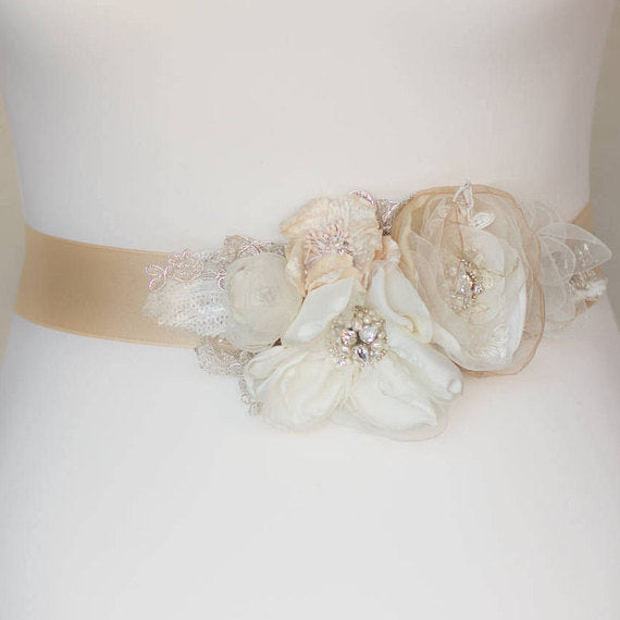 Ivory  Floral Bridal Belt,Wedding Belt, Girl Sash,Handmade Flowers Wedding Sashes, SA0034