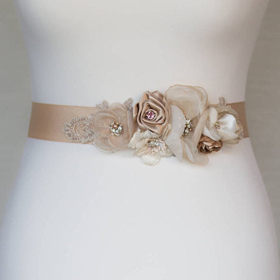 Ivory  Floral Bridal Belt,Wedding Belt, Girl Sash,Handmade Flowers Wedding Sashes, SA0034