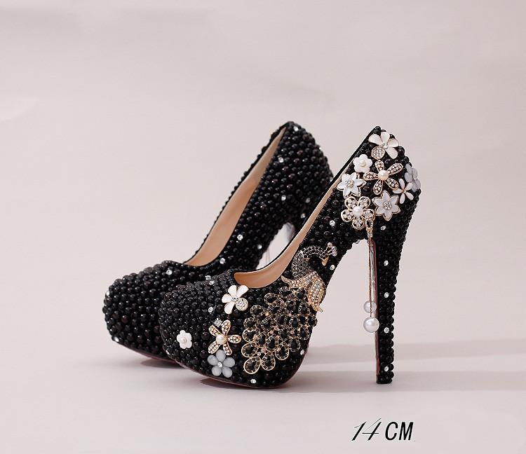 Round toe sales high heel pumps