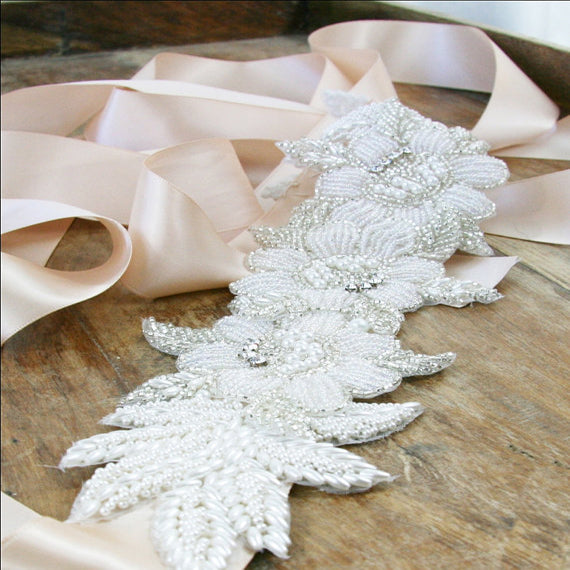 WEZTEZ Rhinestones Bridal Sash Belt with Organza Ribbon Clear Crystal  Wedding Belt Pearl for Bride Dress