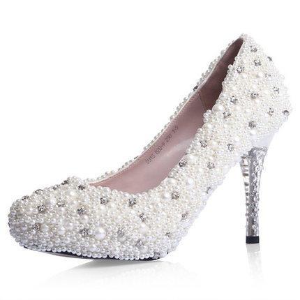 Popular Handmade Pearls Rhinestone Pointed Toe Crystal Wedding Shoes, S027