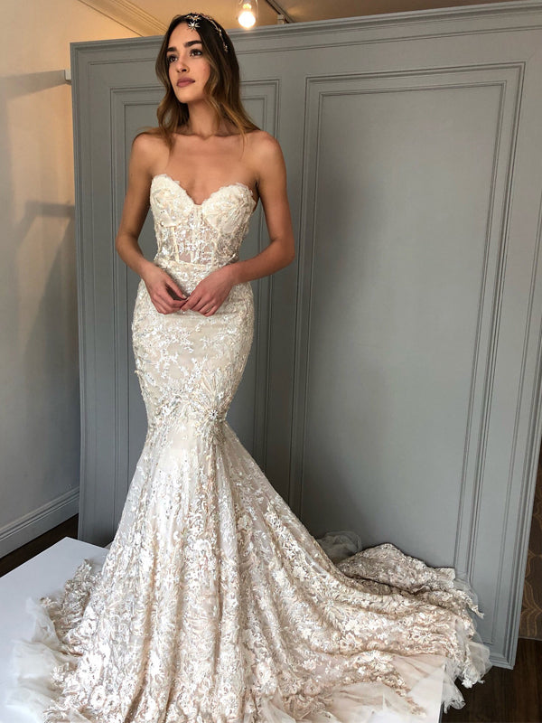 Ivory lace Sweetheart Strapless Mermaid Charming Wedding Dresses 