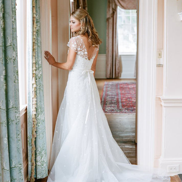 Tulle See Through Cheap Sexy V-Neck Appliques Bridal Wedding Dress