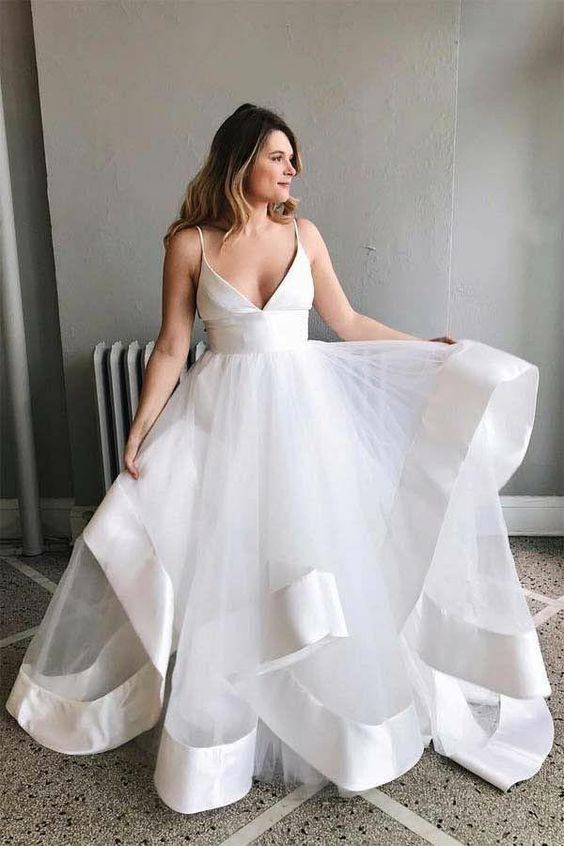 Simple White Spaghetti Strap Backless Beach Wedding Dresses