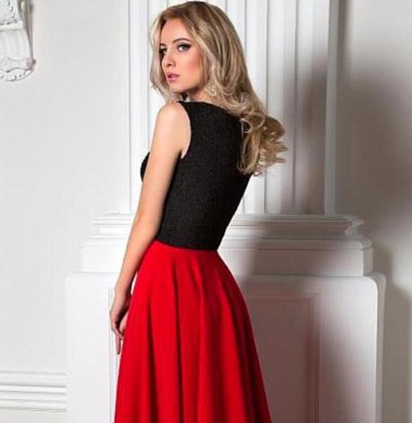 Simple Long A-line Black Lace Top Red Chiffon Sleeveless Charming Prom AlineBridal Simple Long A-line Black Lace Top Red Chiffon Sleeveless Charming Prom AlineBridal