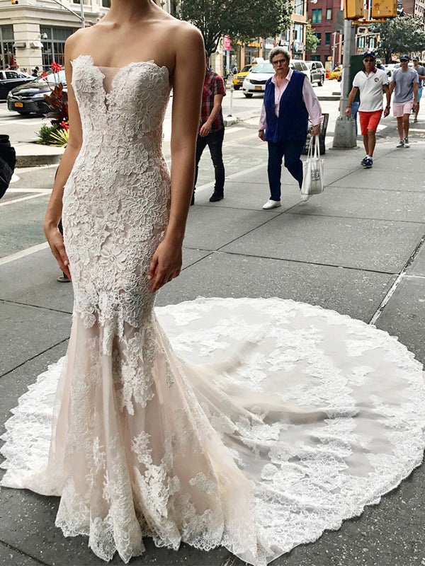 Vintage Strapless Lace Mermaid Train Elegant Wedding Dresses AB1513 AlineBridal