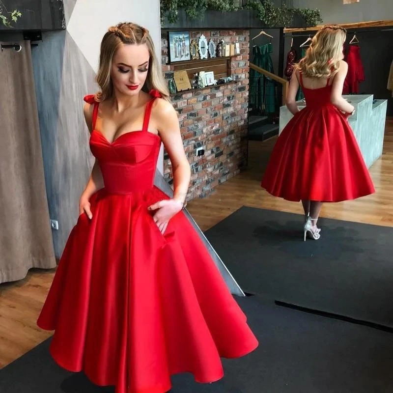 Red Strapless Prom Dress With Silver Sequins And Diamonds - Gown, HD Png  Download , Transparent Png Image - PNGitem