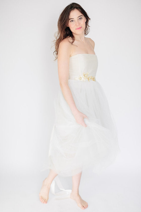 Gold Star Bridal Sash, Crystals Pearl Wedding Sash,Skinny Bridal Sash, AlineBridal Gold Star Bridal Sash, Crystals Pearl Wedding Sash,Skinny Bridal Sash, AlineBridal