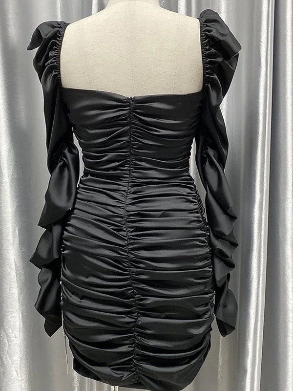 Sexy Sweetheart Long-sleeve White and Black Insta Girl Mini Homecoming AlineBridal Sexy Sweetheart Long-sleeve White and Black Insta Girl Mini Homecoming AlineBridal