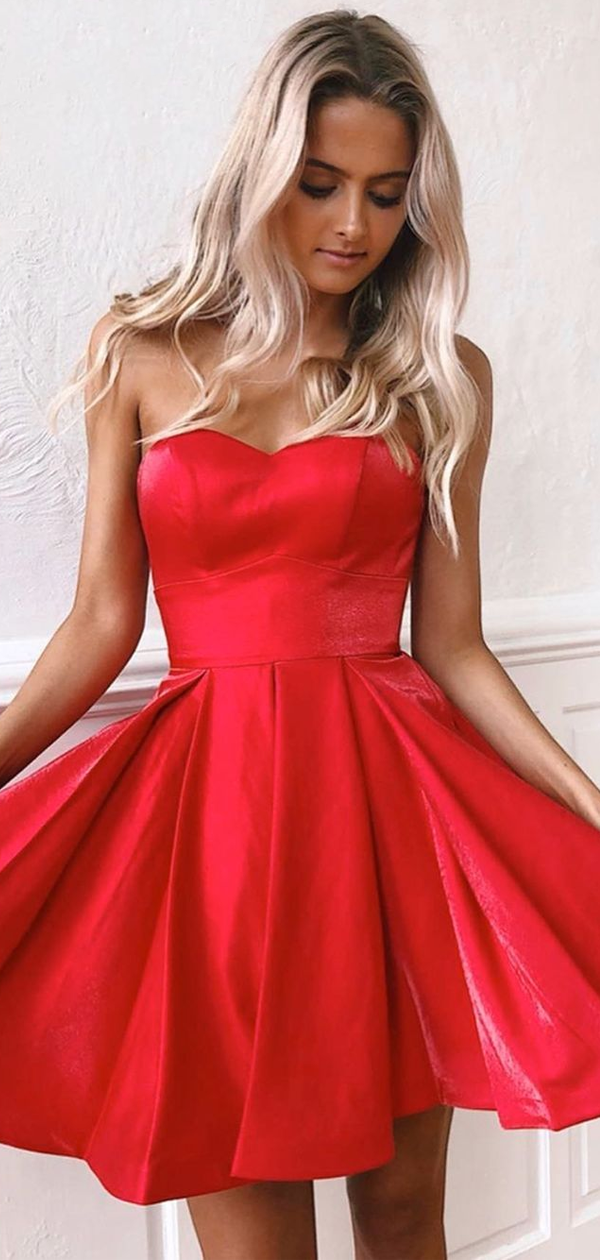 Red Sweetheart Strapless A-line Short Homecoming Dress